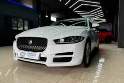 JAGUAR XE lleno