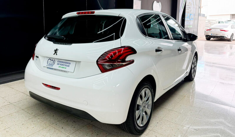 PEUGEOT 208 lleno