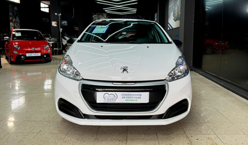 PEUGEOT 208 lleno