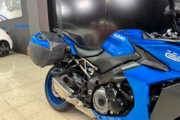 SUZUKI GSX lleno