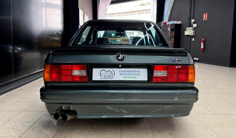 BMW SERIE 3 lleno