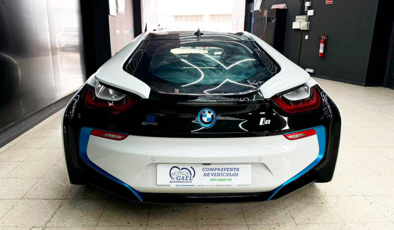 BMW i8 lleno