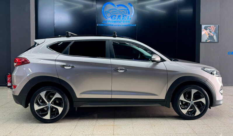 HYUNDAI TUCSON lleno