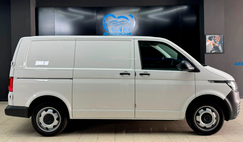 VOLKSWAGEN TRANSPORTER lleno