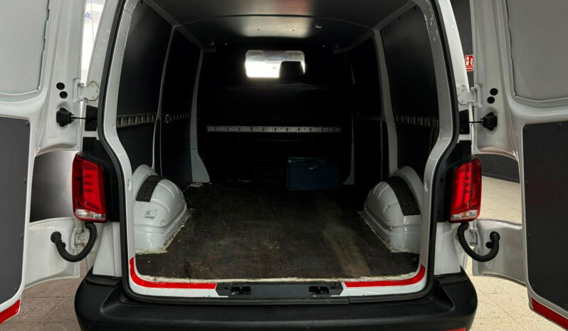 VOLKSWAGEN TRANSPORTER lleno