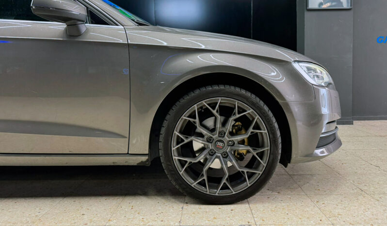 AUDI A3 SPORTBACK lleno