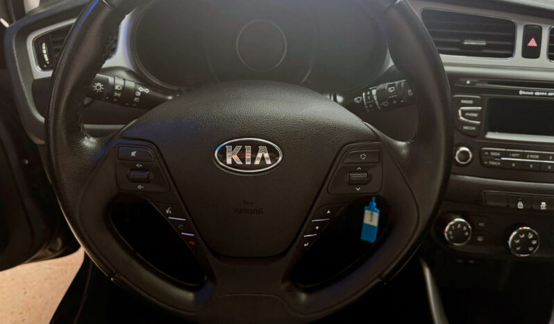 KIA CEE’D lleno