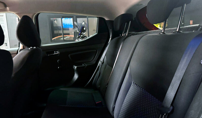 NISSAN MICRA lleno