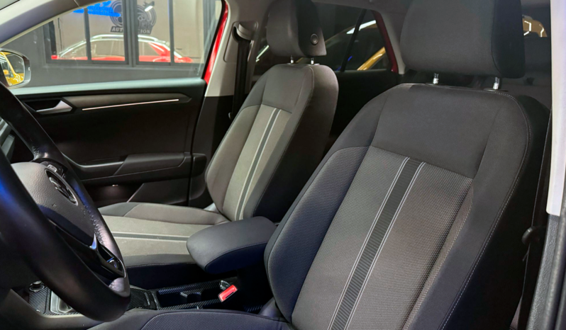 VOLKSWAGEN T-ROC ADVANCE lleno