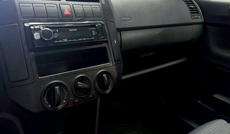 VOLKSWAGEN POLO lleno