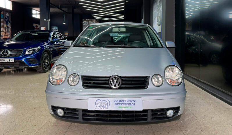 VOLKSWAGEN POLO lleno
