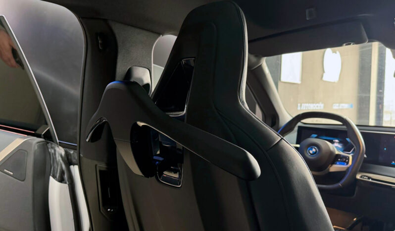 BMW IX XDRIVE40 lleno