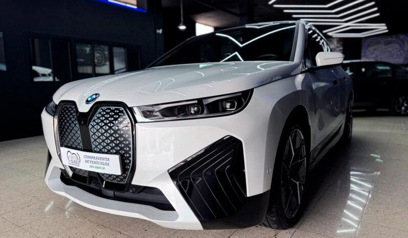 BMW IX XDRIVE40 lleno