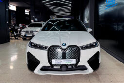BMW IX XDRIVE40 lleno