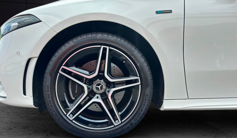 MERCEDES-BENZ CLASE A lleno