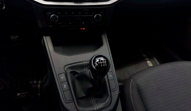 SEAT IBIZA REFERENCE XL lleno