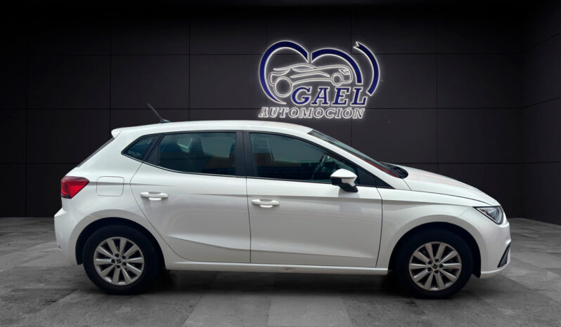 SEAT IBIZA REFERENCE XL lleno
