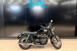 TRIUMPH BONNEVILLE 900