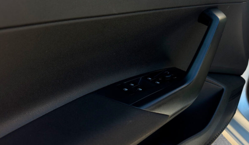 VOLKSWAGEN POLO ADVANCE lleno
