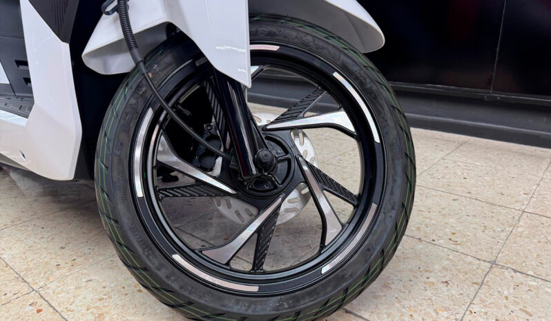 PEUGEOT TWEET 125 lleno