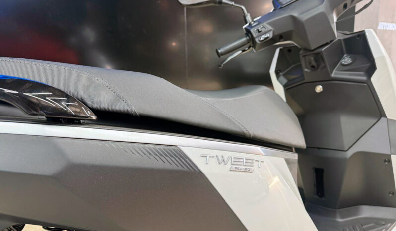 PEUGEOT TWEET 125 lleno