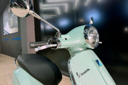 VESPA PRIMAVERA 125 lleno