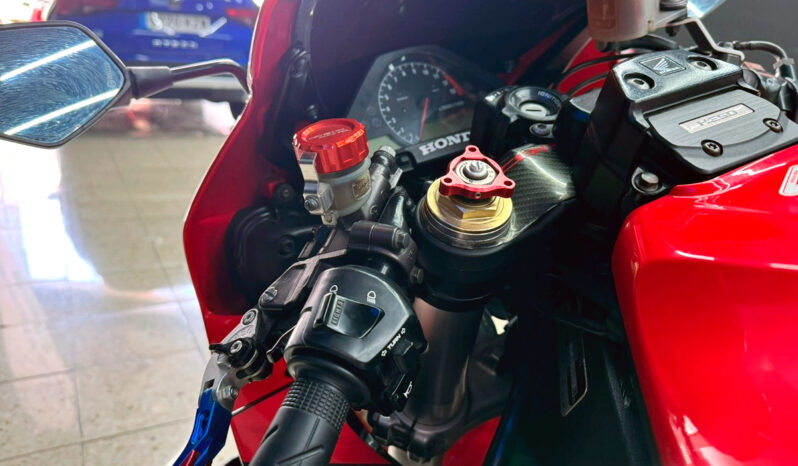 HONDA CBR 1000RR lleno
