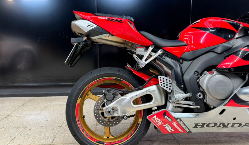 HONDA CBR 1000RR lleno