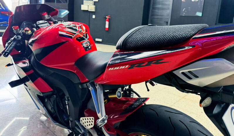 HONDA CBR 1000RR lleno