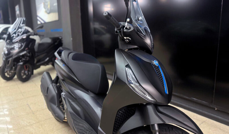 PIAGGIO BEVERLY S 400 HPE lleno