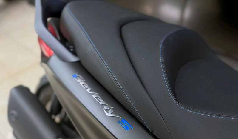PIAGGIO BEVERLY S 400 HPE lleno