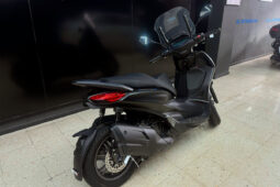 PIAGGIO BEVERLY S 400 HPE lleno