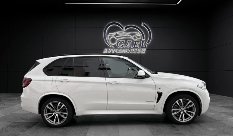 BMW X5 XDRIVE30D lleno