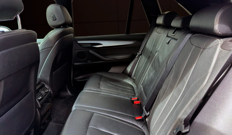 BMW X5 XDRIVE30D lleno