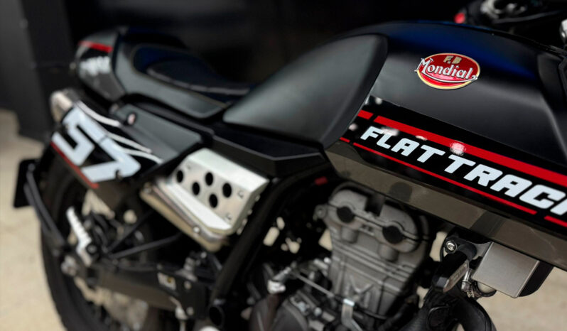 FB MONDIAL FLAT TRACK 125 lleno