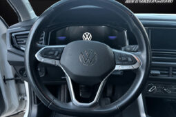 VOLKSWAGEN POLO LIFE 1.0 TSI lleno