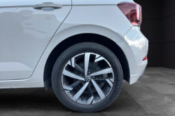 VOLKSWAGEN POLO LIFE 1.0 TSI lleno