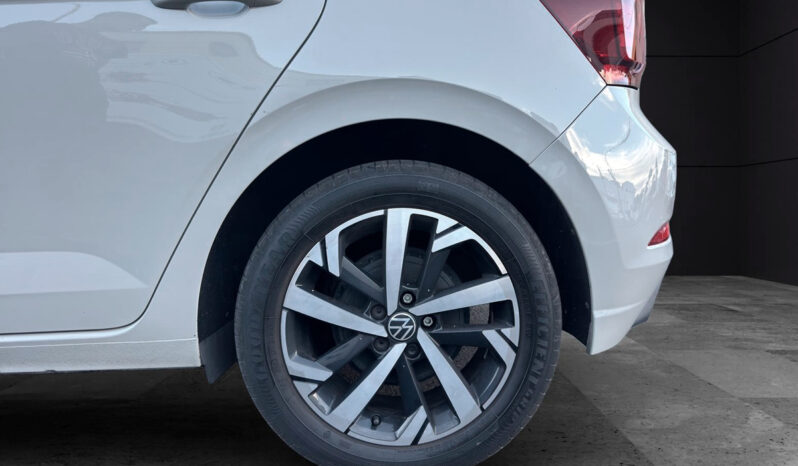 VOLKSWAGEN POLO LIFE 1.0 TSI lleno