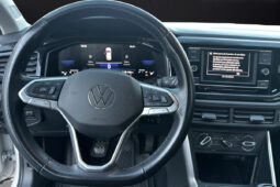 VOLKSWAGEN POLO LIFE 1.0 TSI lleno