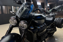 TRIUMPH ROCKET 3 STORM GT lleno