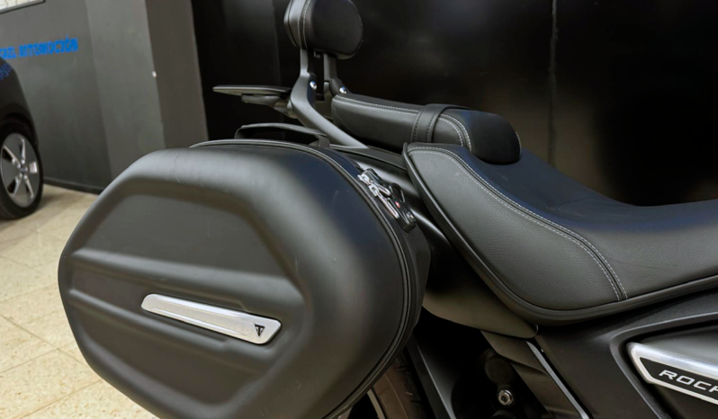 TRIUMPH ROCKET 3 STORM GT lleno