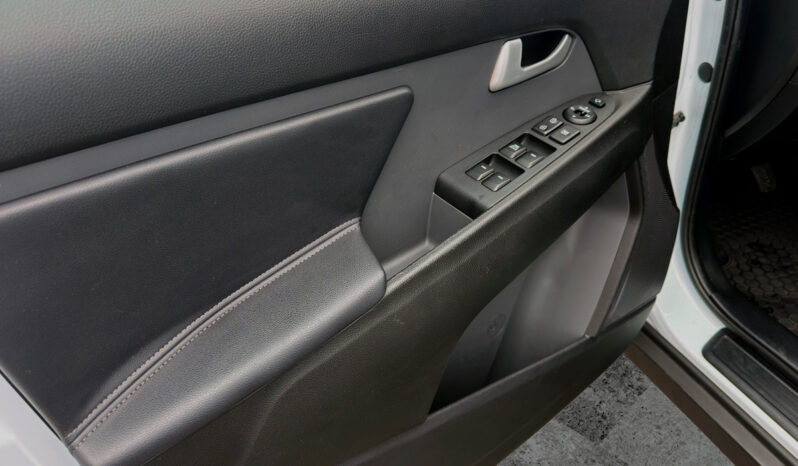 KIA SPORTAGE 1.6 GDI CONCEPT lleno