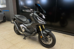 HONDA X-ADV lleno
