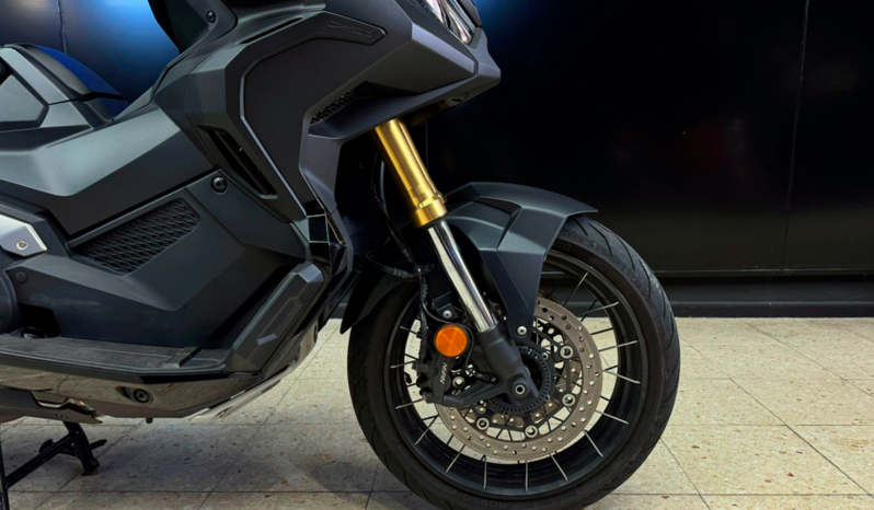 HONDA X-ADV lleno