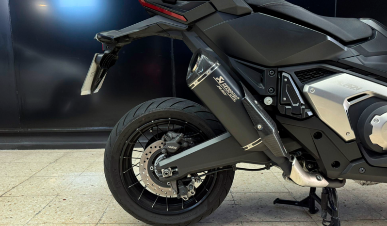 HONDA X-ADV lleno