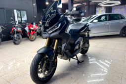 HONDA X-ADV lleno