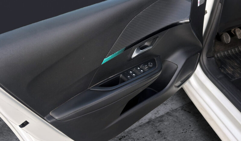 PEUGEOT 208 PURETECH ALLURE lleno