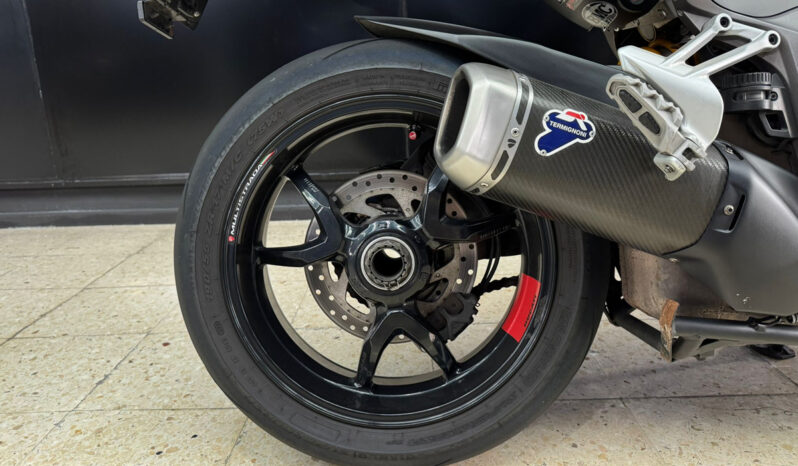 DUCATI MULTISTRADA 1200 lleno