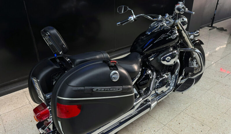SUZUKI INTRUDER C800 lleno