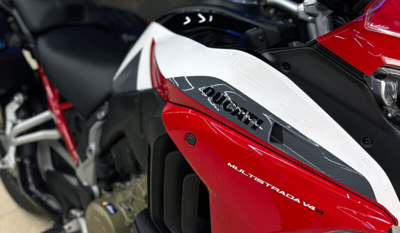 DUCATI MULTRISTRADA V4 S SPORT lleno